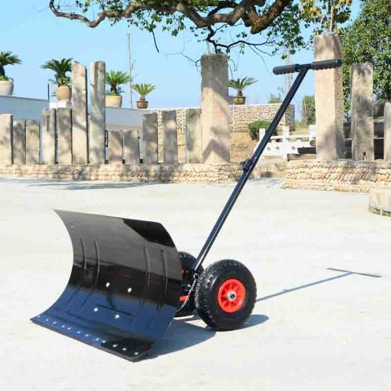 Wheeled Snow Shovel 2
